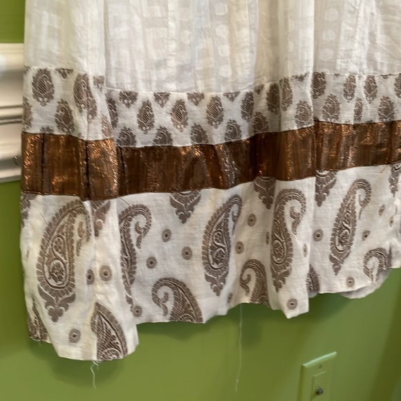 White and Gold Made in India Tunic/Dress - Picture 3 of 7